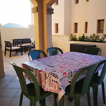 Casa Linda Apartman *
